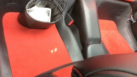 内装後方シート