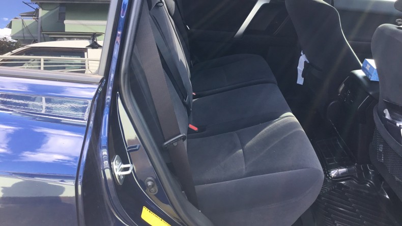 内装後方シート