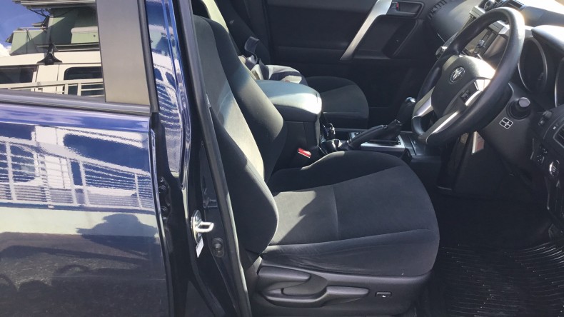 内装前方シート