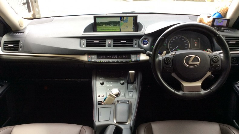 内装インパネ全体