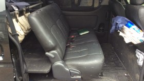 内装後方シート