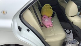 内装後方シート