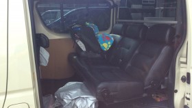 内装後方シート