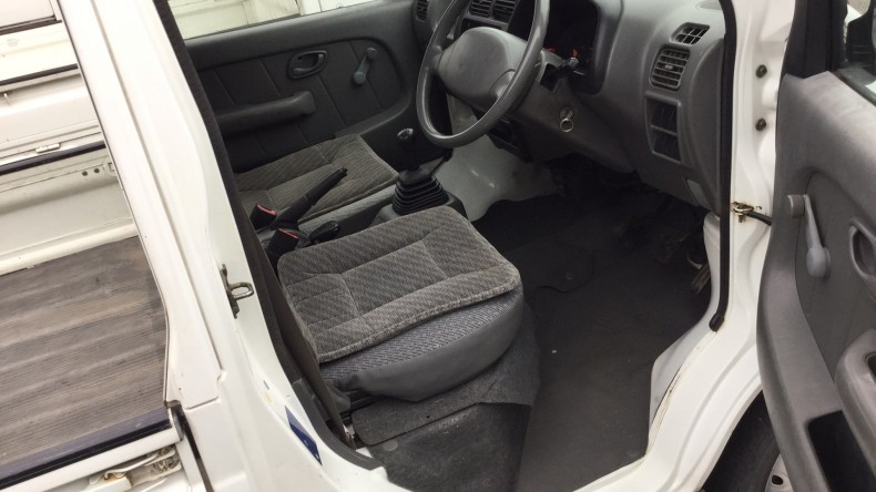 内装前方シート