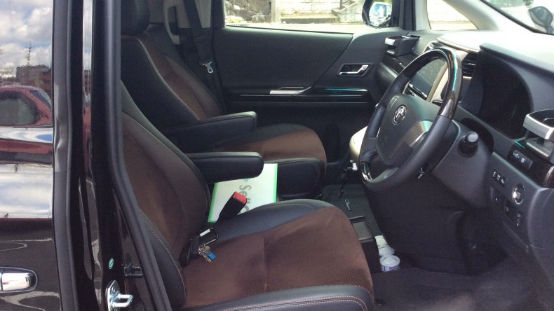 内装前方シート