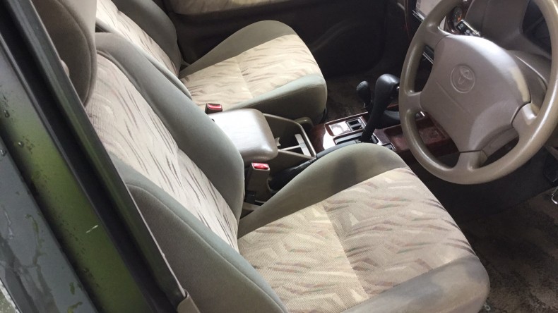 内装前方シート