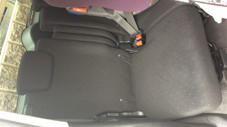 内装後方シート