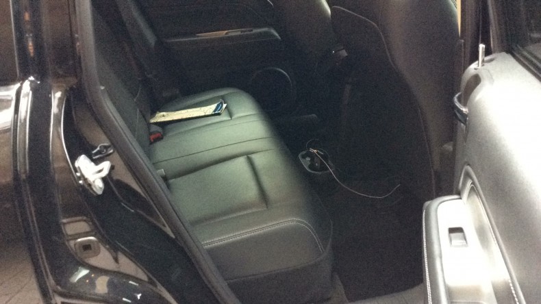 内装後方シート