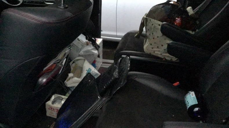 内装後方シート