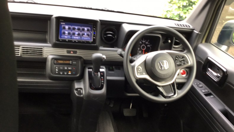 内装インパネ全体