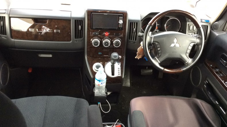 内装インパネ全体