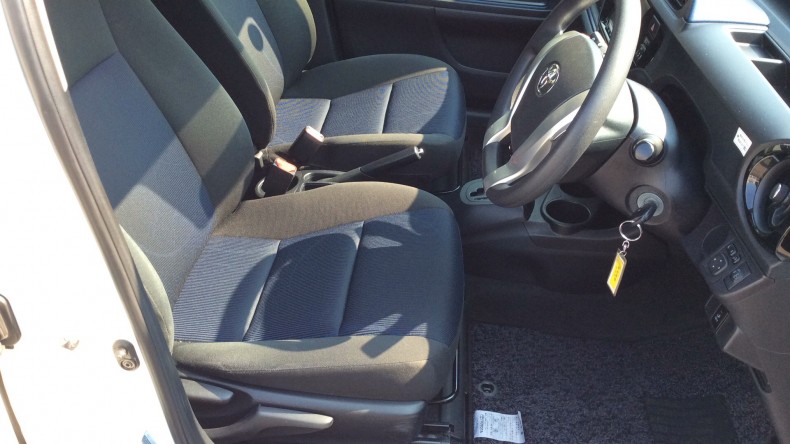 内装前方シート