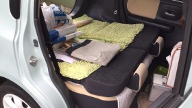 内装後方シート