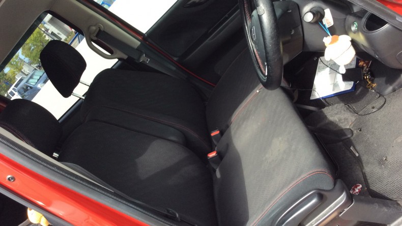 内装前方シート