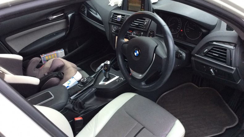 内装前方シート