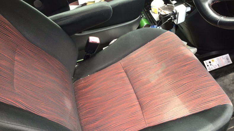 内装前方シート