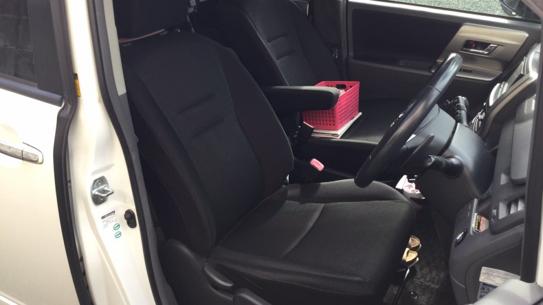 内装前方シート