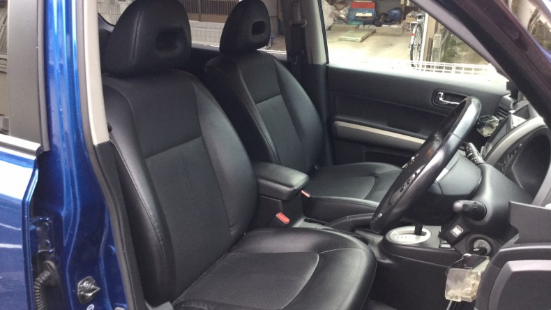 内装前方シート