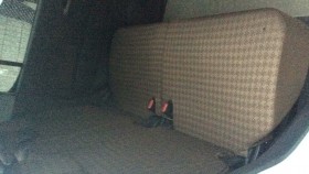 内装後方シート