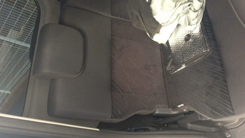 内装後方シート