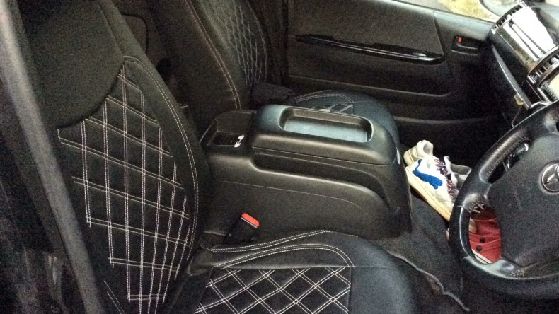 内装前方シート