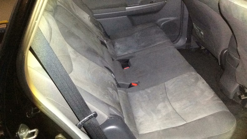 内装後方シート