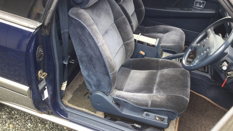 内装前方シート