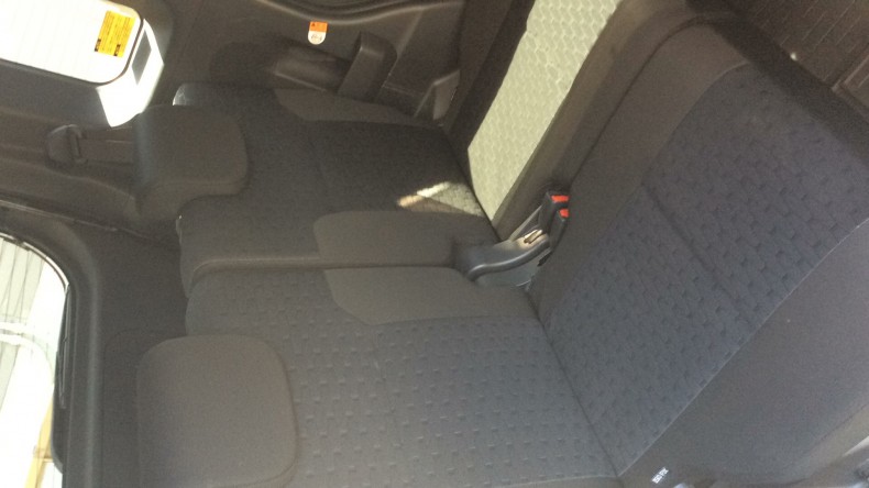 内装後方シート