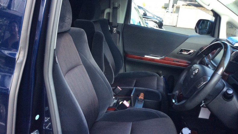 内装前方シート