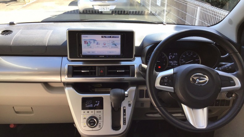 内装インパネ全体