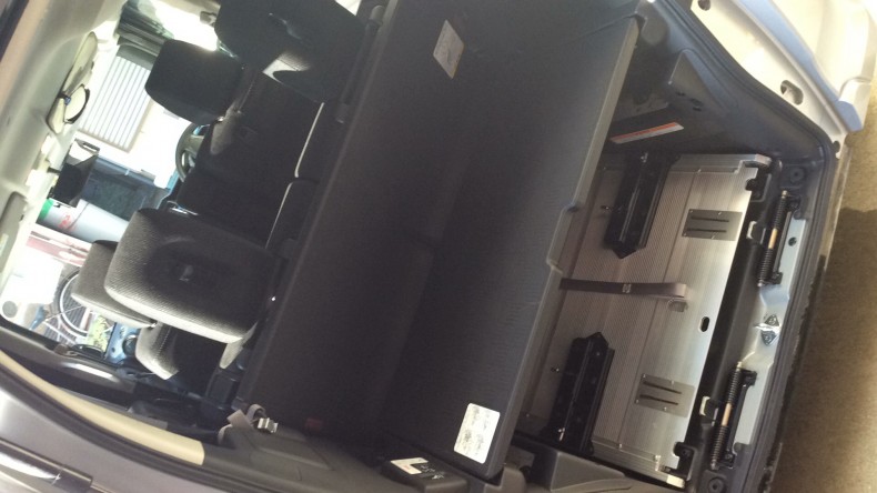 内装トランク