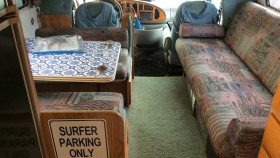 内装後方シート