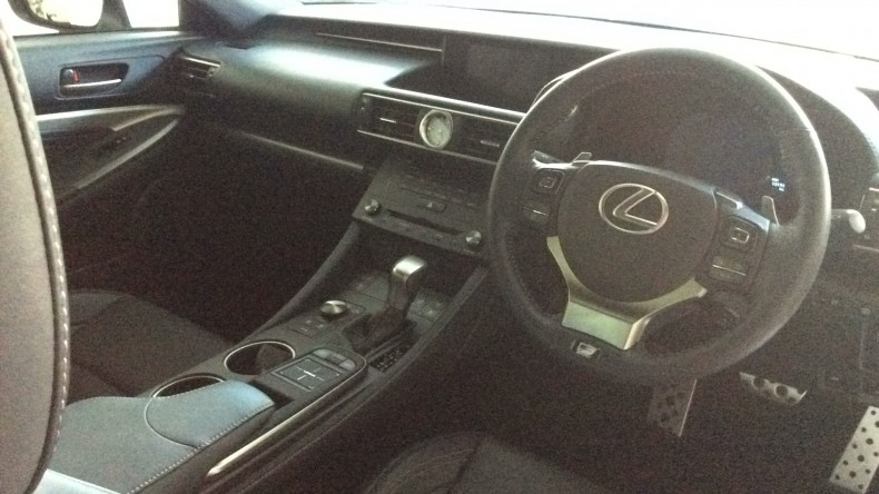 内装インパネ全体