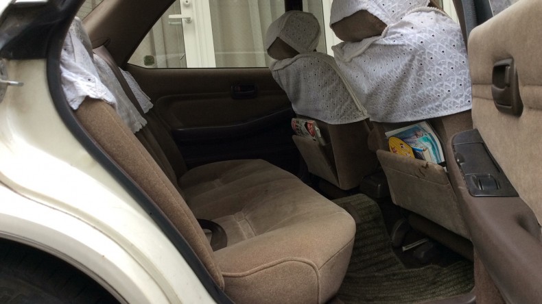 内装後方シート