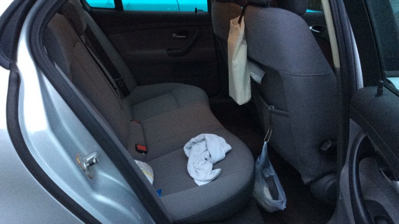 内装後方シート