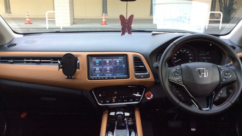 内装インパネ全体