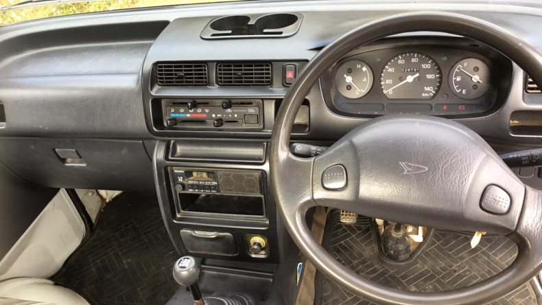 内装インパネ全体