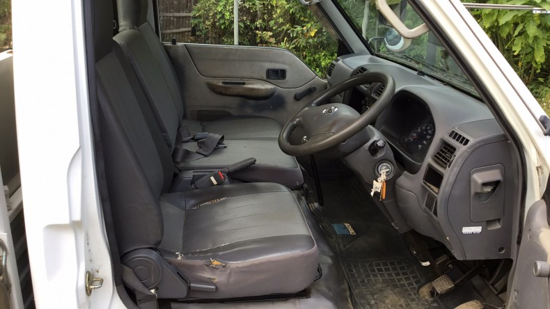 内装前方シート