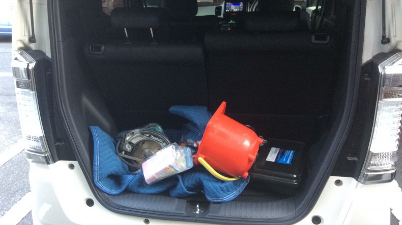 内装トランク