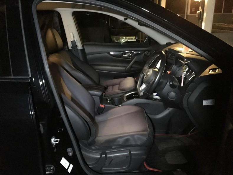 内装前方シート