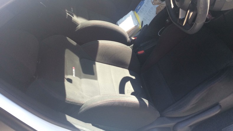 内装前方シート