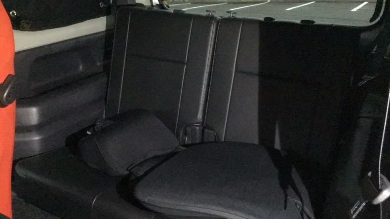 内装後方シート