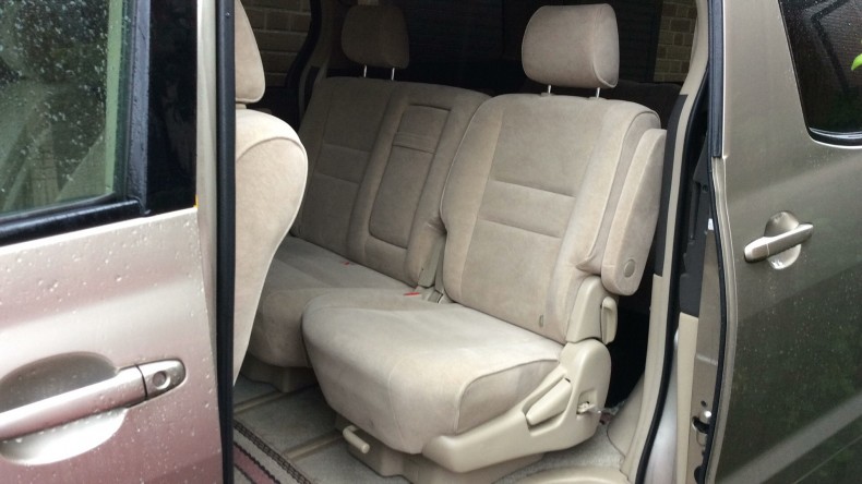 内装後方シート