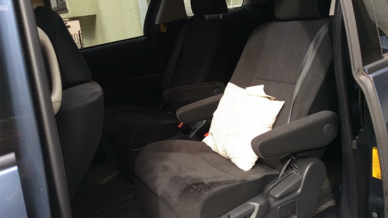 内装後方シート