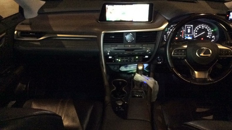 内装インパネ全体