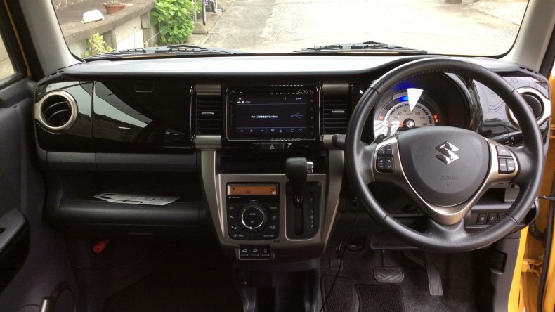 内装インパネ全体