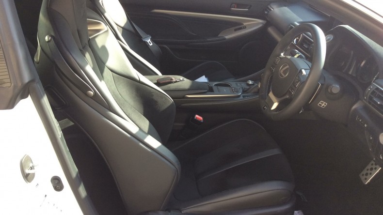 内装前方シート