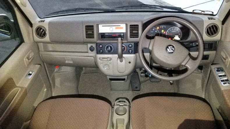 内装インパネ全体