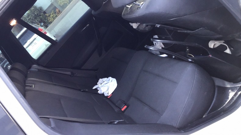 内装後方シート