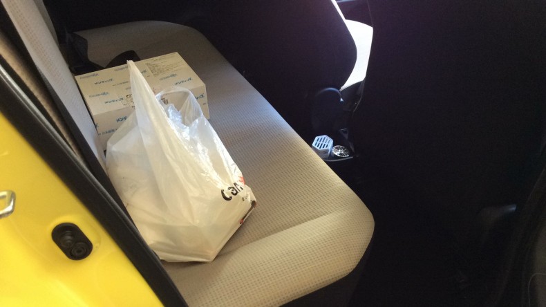 内装後方シート